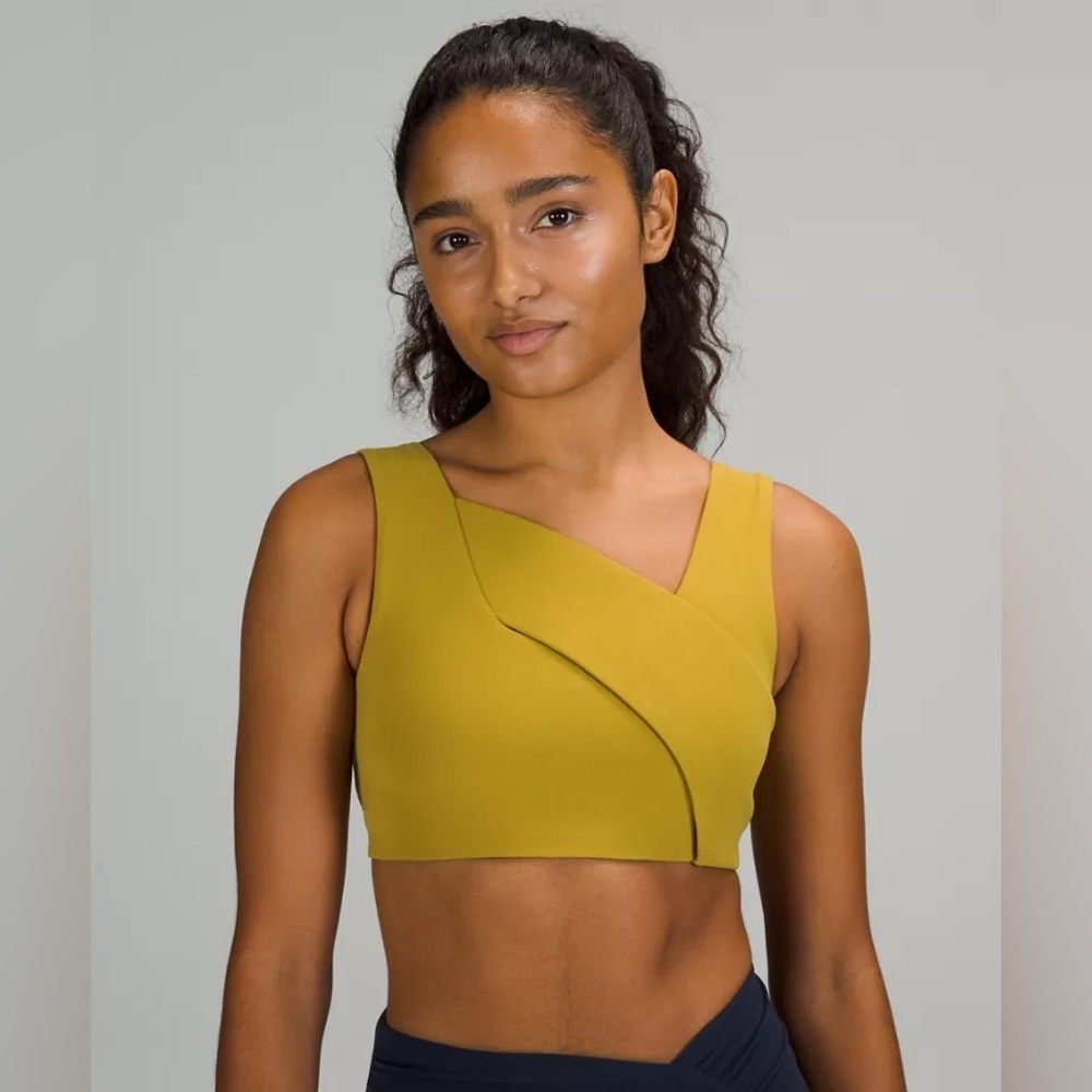 Lululemon Nulu Cross Front Yoga Bra Light Support B/C Cup